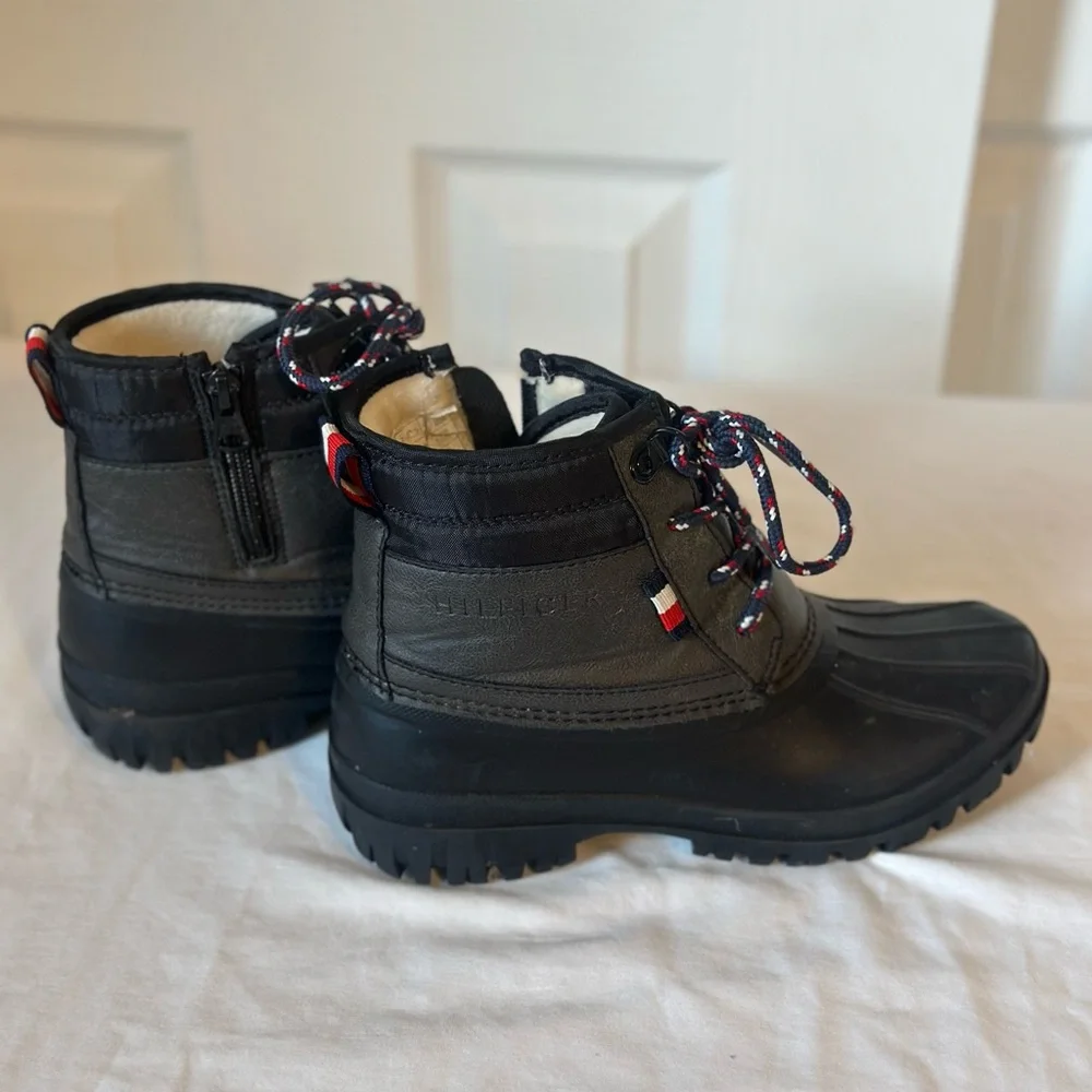 Tommy Hilfiger Kids' Black Waterproof Ankle Boots size 3